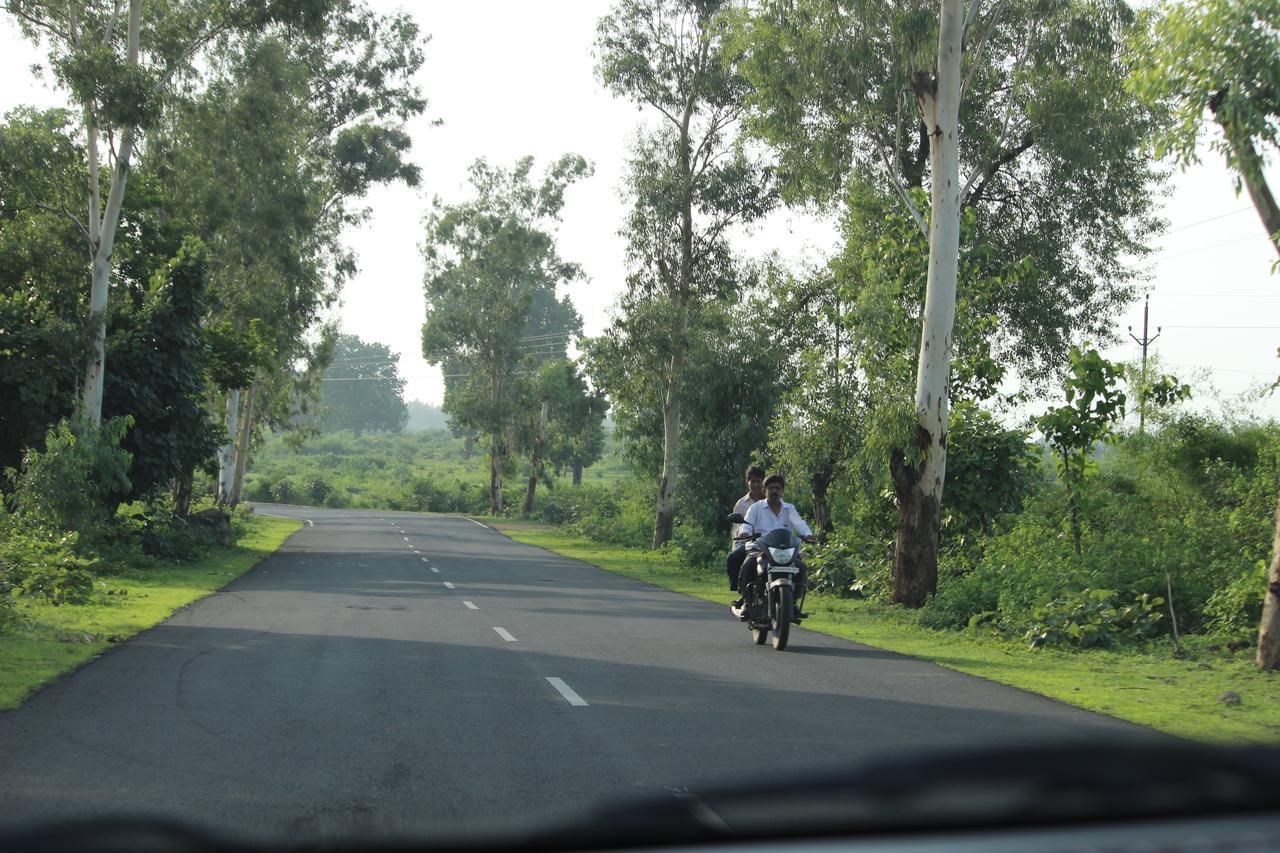 The Residency Amarkantak Bagian luar foto